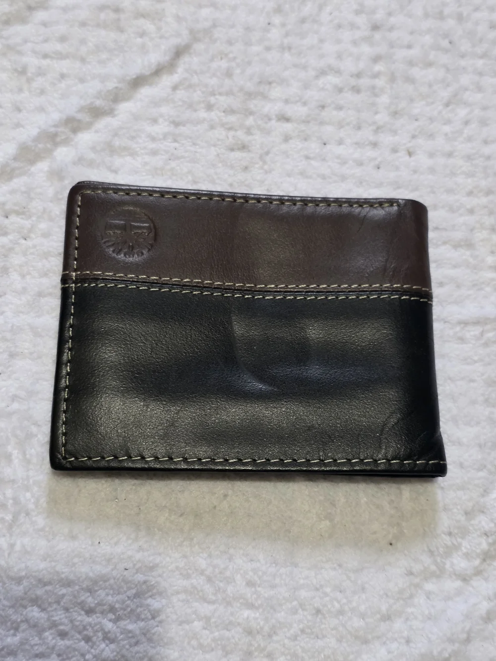 Timberland Two-Tone Brown and Black Leather Bi-Fold Wallet